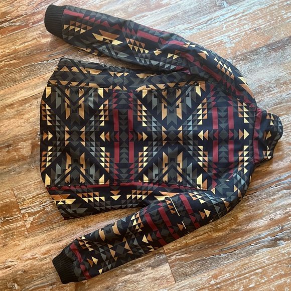 Pendleton Down Jacket - Small - Picture 3 of 3